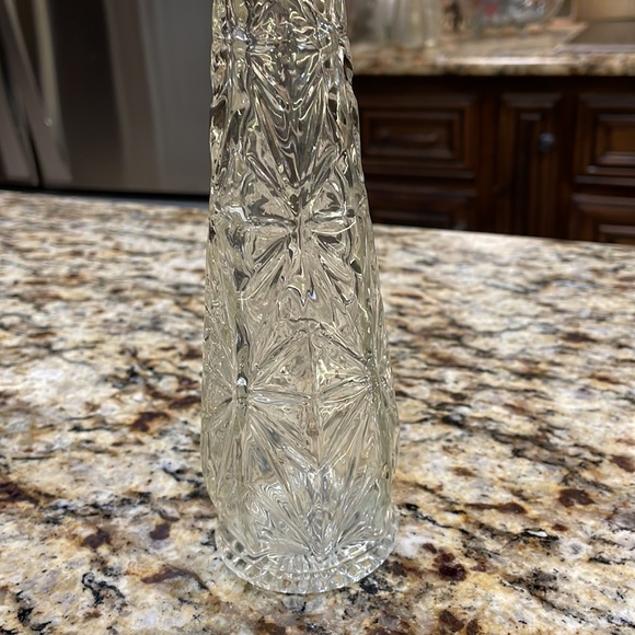 Vintage Glass Bud Vase - Picture 4 of 7
